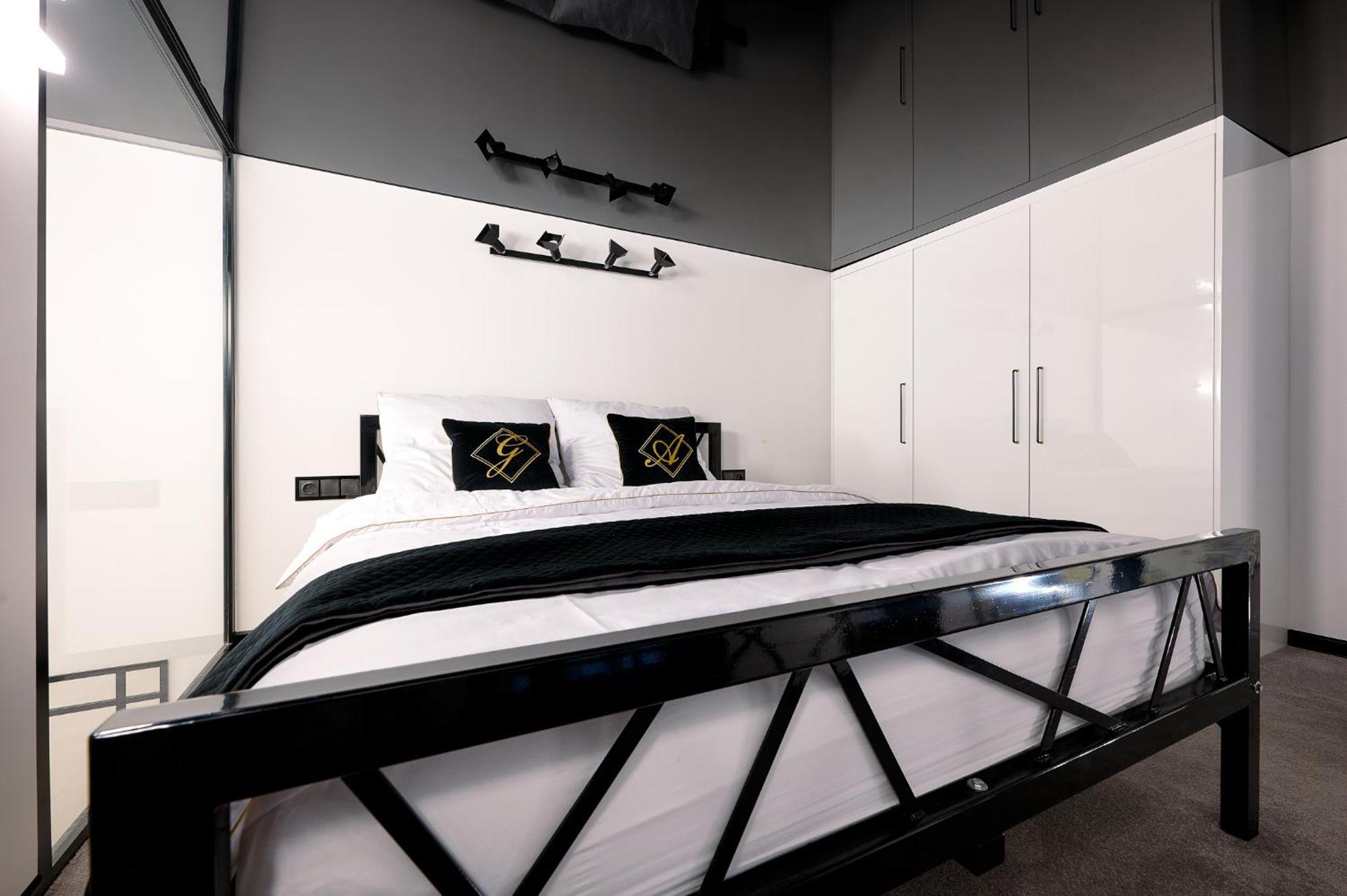 Loft Piotrkowska 37 Daire Łódź Dış mekan fotoğraf
